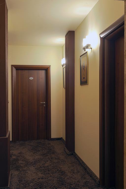 Hotel Luxor Melnik  Esterno foto